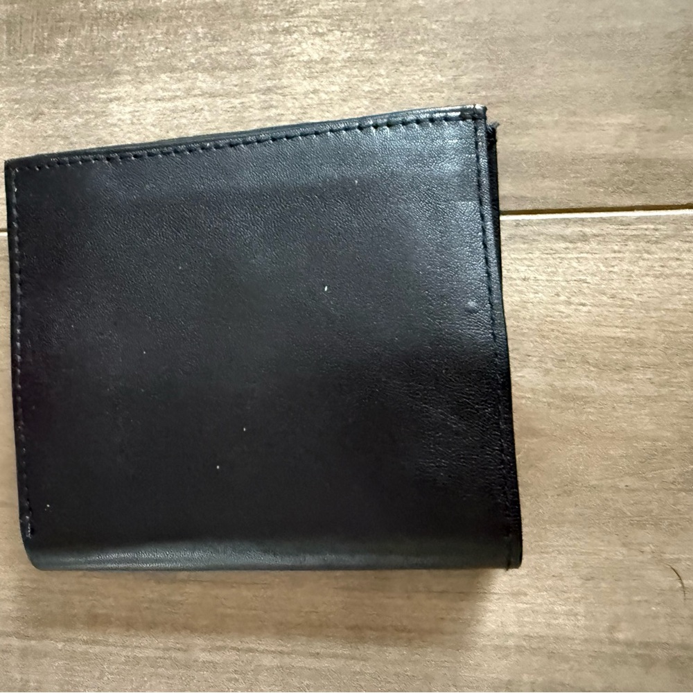 NEW River Ridge Genuine Leather Wallet‎ Black Bifold Soft Plastic Photo Slots